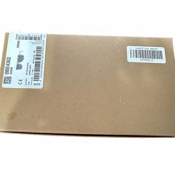 Burberry Joan Black and White Frame Dark Lens Sunglasses OBE4362 - Picture 7 of 8